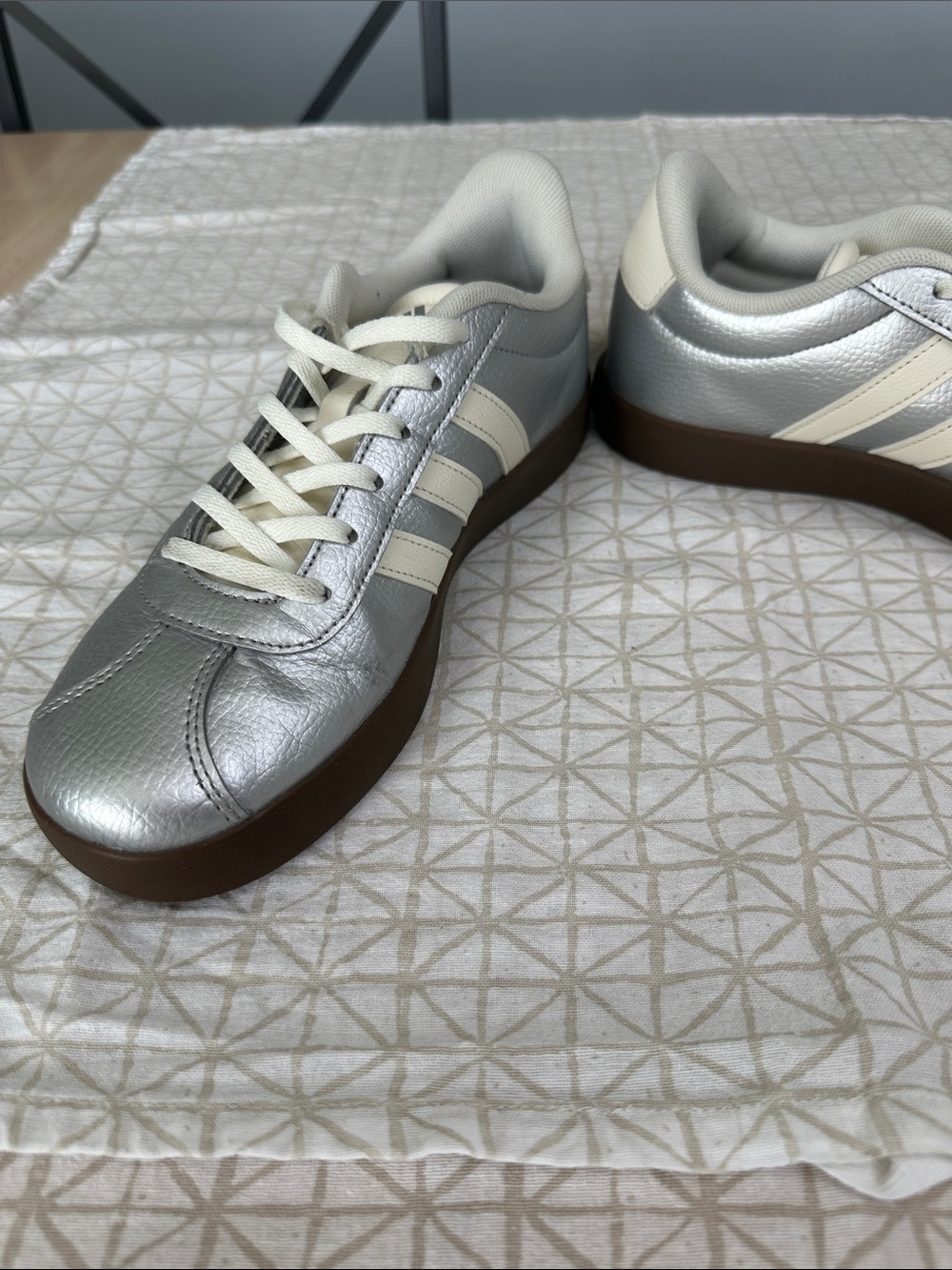 adidas Silver Sneakers with Cream Stripes and Brown Sole - Picture 5 of 7